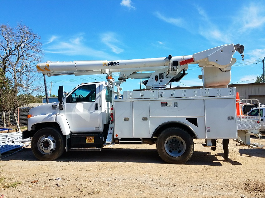 White Bucket Truck for Electrical Demands